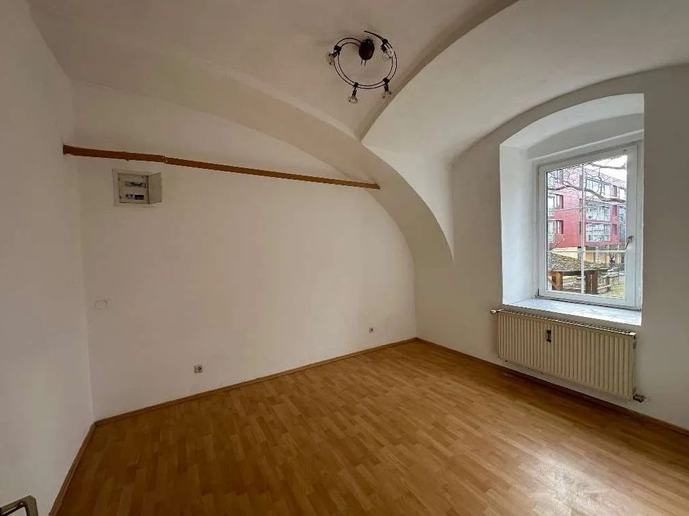 Zinshaus Graz-Straßgang – 600 m², 4 Einheiten + 2 Garagen, ca. 6,3 % Rendite, provisionsfrei – Bild 6
